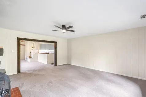 895 Raymond Street Plainfield IN 46168