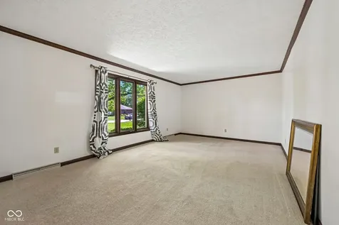 407 Oxford Drive Noblesville IN 46062