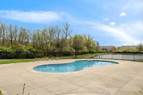 1626 Lacebark Drive Greenwood IN 46143