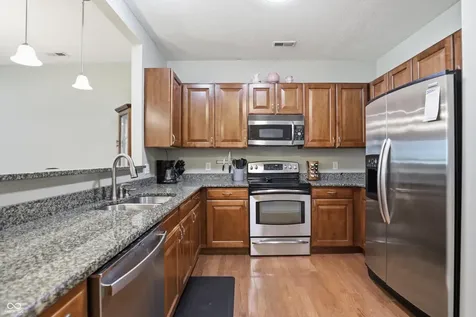 1626 Lacebark Drive Greenwood IN 46143