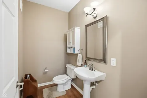 1626 Lacebark Drive Greenwood IN 46143