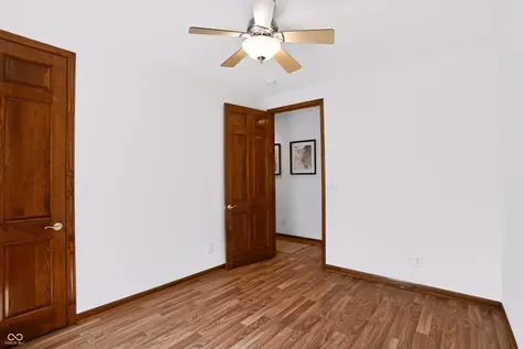 9459 N Bayfield Drive Mccordsville IN 46055