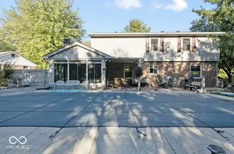 915 Edgehill Lane Anderson IN 46012