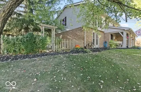 915 Edgehill Lane Anderson IN 46012