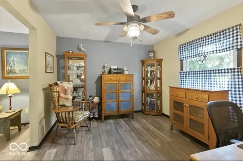 915 Edgehill Lane Anderson IN 46012