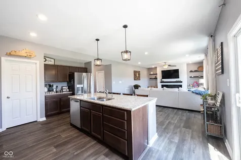 530 Shallowroot Lane Sheridan IN 46069