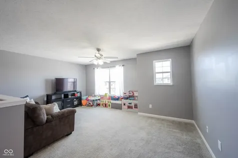 530 Shallowroot Lane Sheridan IN 46069