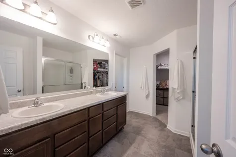 530 Shallowroot Lane Sheridan IN 46069