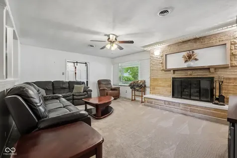 320 Maple Street Greenwood IN 46142