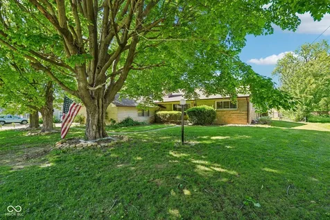 320 Maple Street Greenwood IN 46142