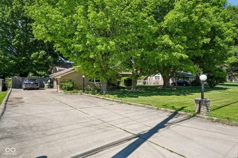 320 Maple Street Greenwood IN 46142