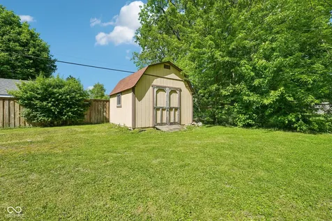 320 Maple Street Greenwood IN 46142