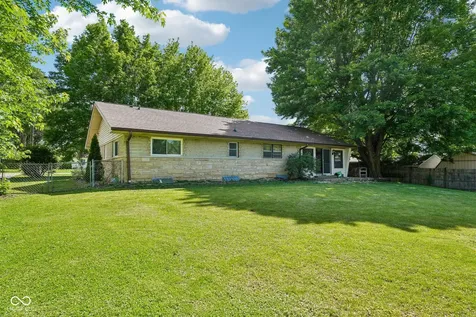 320 Maple Street Greenwood IN 46142
