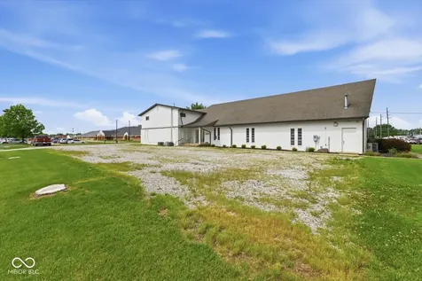 1115 Saint Joseph Street Shelbyville IN 46176