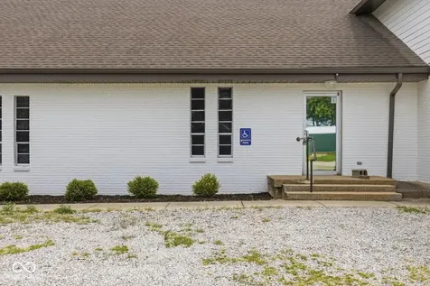 1115 Saint Joseph Street Shelbyville IN 46176