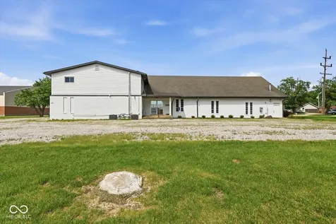 1115 Saint Joseph Street Shelbyville IN 46176