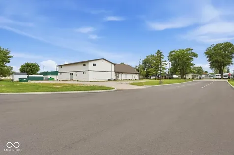 1115 Saint Joseph Street Shelbyville IN 46176