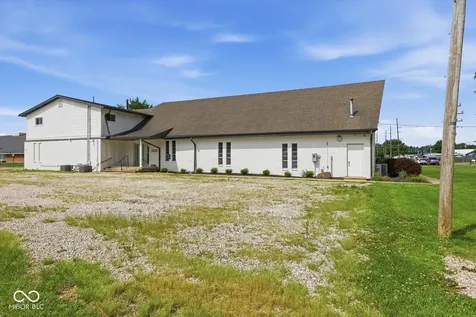 1115 Saint Joseph Street Shelbyville IN 46176