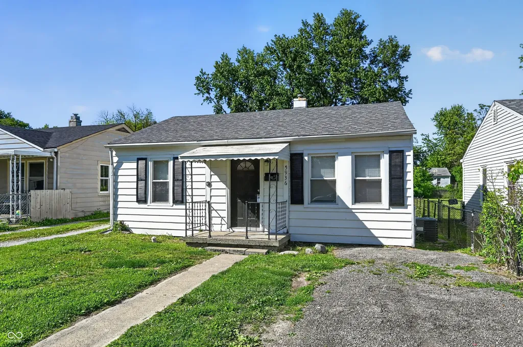 5936 E Shimer Avenue Indianapolis IN 46219