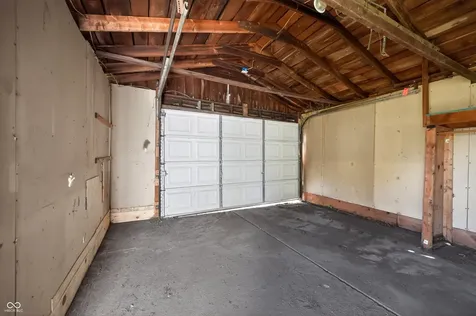 5936 E Shimer Avenue Indianapolis IN 46219