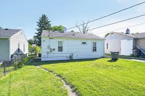 5936 E Shimer Avenue Indianapolis IN 46219