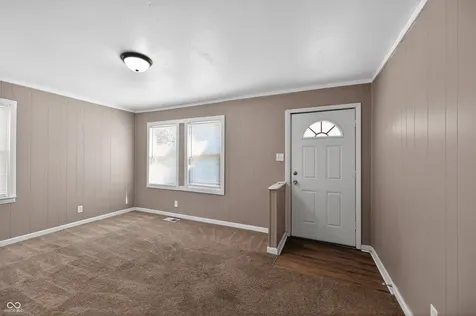 5936 E Shimer Avenue Indianapolis IN 46219
