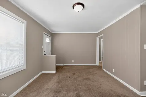 5936 E Shimer Avenue Indianapolis IN 46219