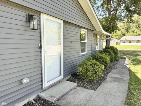 4132 N Vinewood Avenue Indianapolis IN 46254