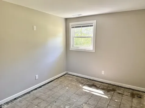 4132 N Vinewood Avenue Indianapolis IN 46254