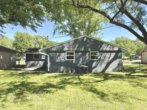 4132 N Vinewood Avenue Indianapolis IN 46254