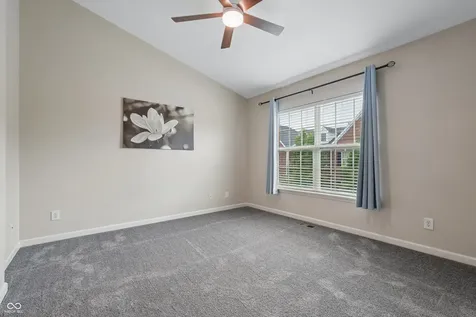 8266 Ethan Drive Fishers IN 46038