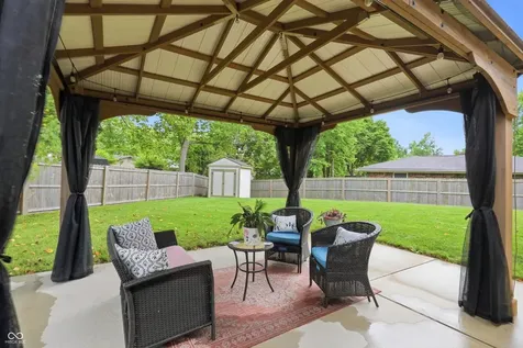 8035 Vineyard Drive Indianapolis IN 46260