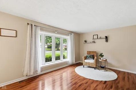 8035 Vineyard Drive Indianapolis IN 46260