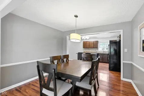 8035 Vineyard Drive Indianapolis IN 46260