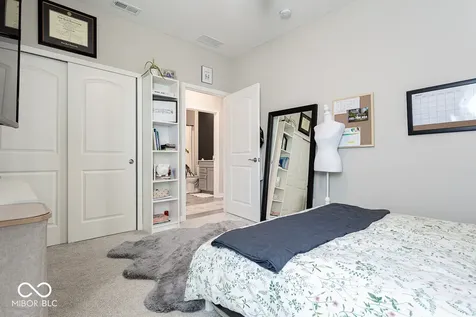 14856 Tiago Lane Fishers IN 46040