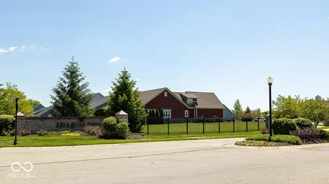 14856 Tiago Lane Fishers IN 46040