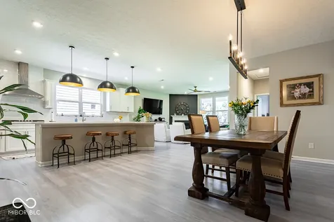 14856 Tiago Lane Fishers IN 46040