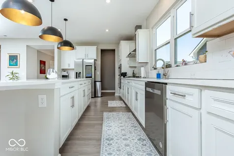 14856 Tiago Lane Fishers IN 46040