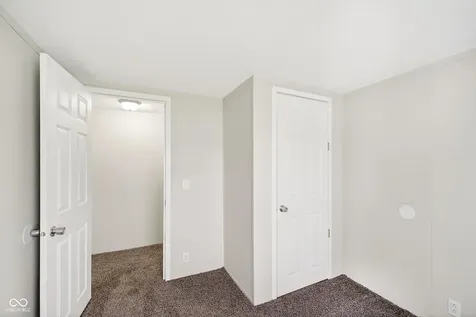 182 Echo Lake E Drive Mooresville IN 46158