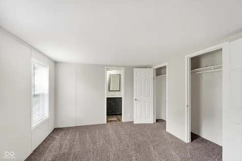 182 Echo Lake E Drive Mooresville IN 46158