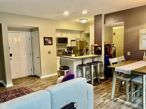 220 N Cleveland Street Indianapolis IN 46204