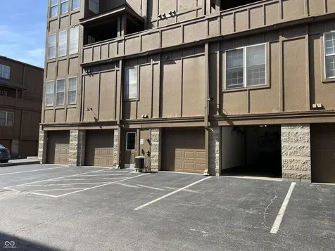 220 N Cleveland Street Indianapolis IN 46204