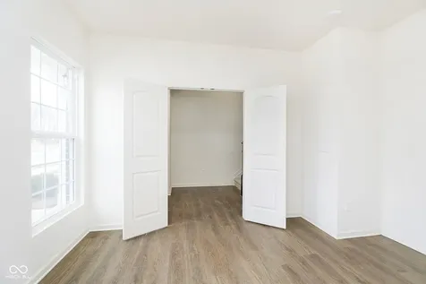 14524 Elsmere Lane Carmel IN 46074