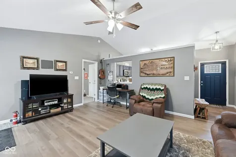 906 Moonlight Court Mooresville IN 46158