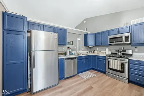 906 Moonlight Court Mooresville IN 46158