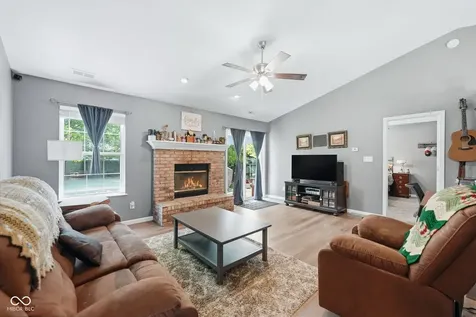 906 Moonlight Court Mooresville IN 46158