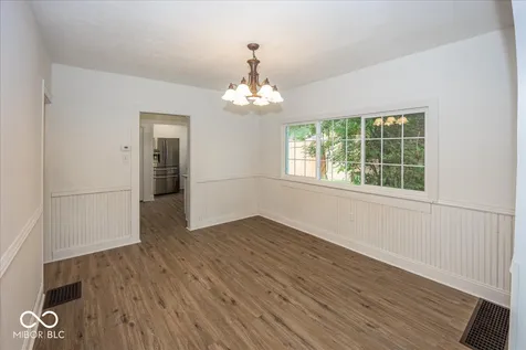 5325 E 10th Street Indianapolis IN 46219