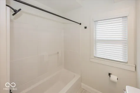 5325 E 10th Street Indianapolis IN 46219