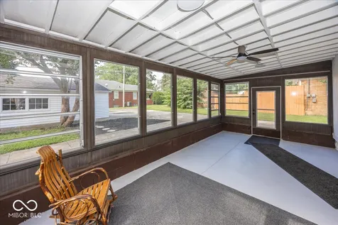 5325 E 10th Street Indianapolis IN 46219