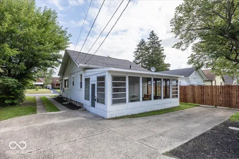 5325 E 10th Street Indianapolis IN 46219
